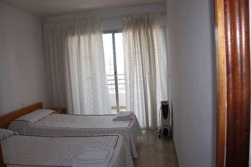 Apartamentos Maryciel By Mc Μπένιντορμ Εξωτερικό φωτογραφία